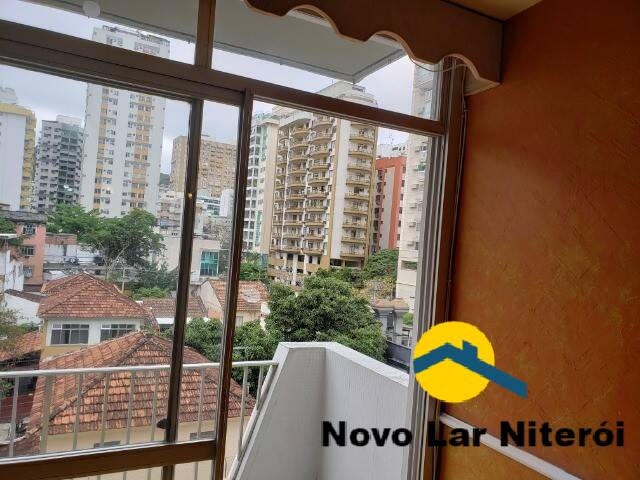 Apartamento à venda com 3 quartos, 98m² - Foto 3