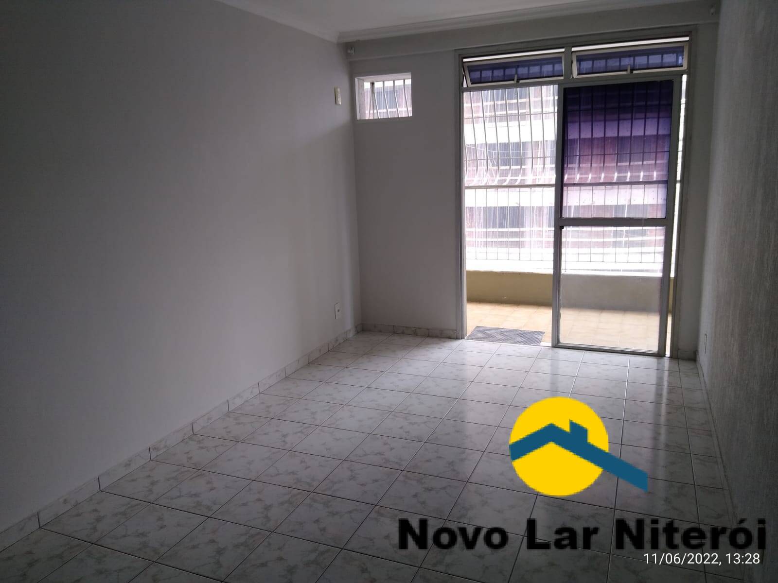 Apartamento à venda com 2 quartos, 70m² - Foto 48