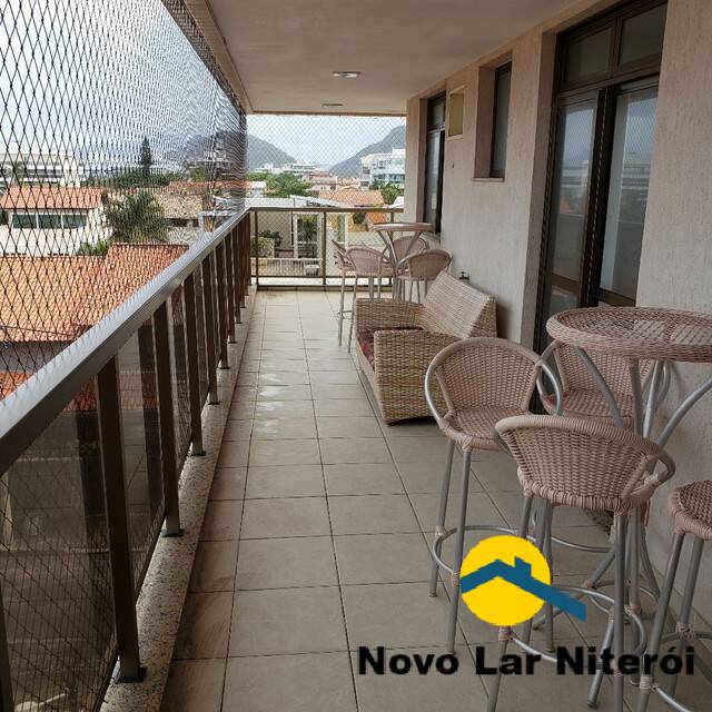 Cobertura à venda com 3 quartos, 200m² - Foto 2