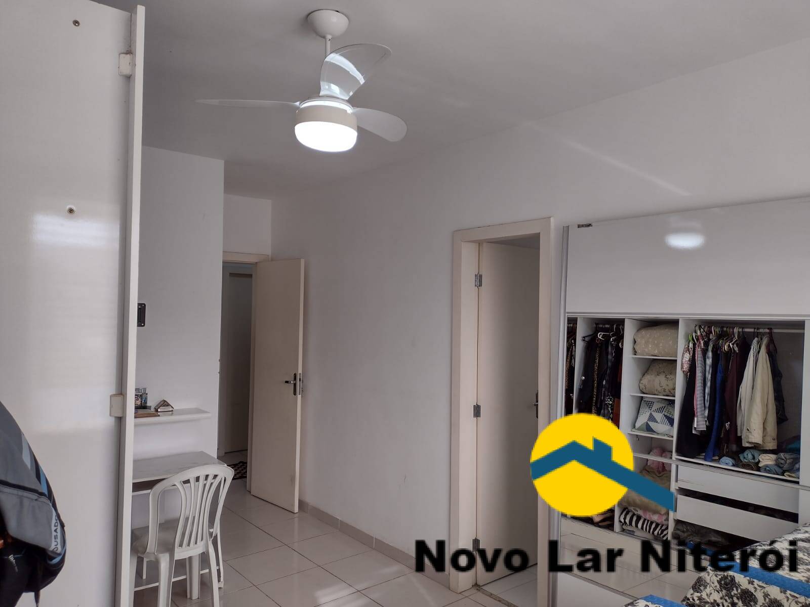 Casa à venda com 3 quartos, 210m² - Foto 13