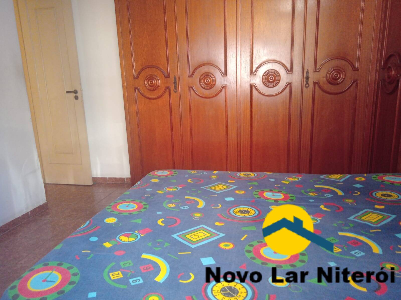 Apartamento à venda com 3 quartos, 109m² - Foto 1