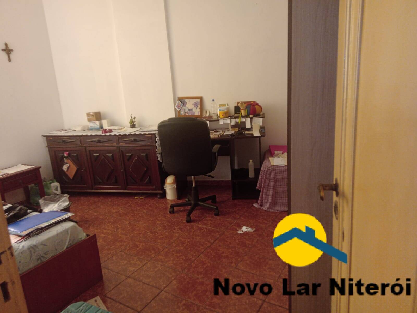 Apartamento à venda com 3 quartos, 109m² - Foto 9