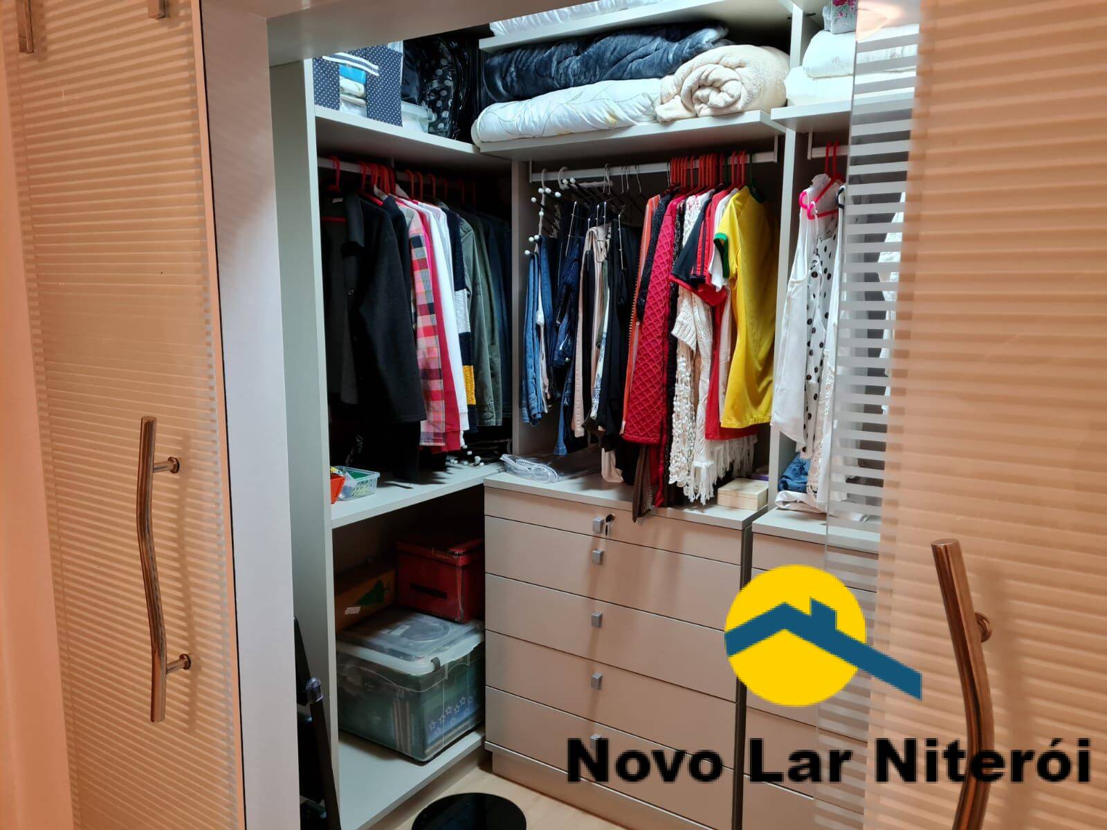 Apartamento à venda com 3 quartos, 140m² - Foto 10