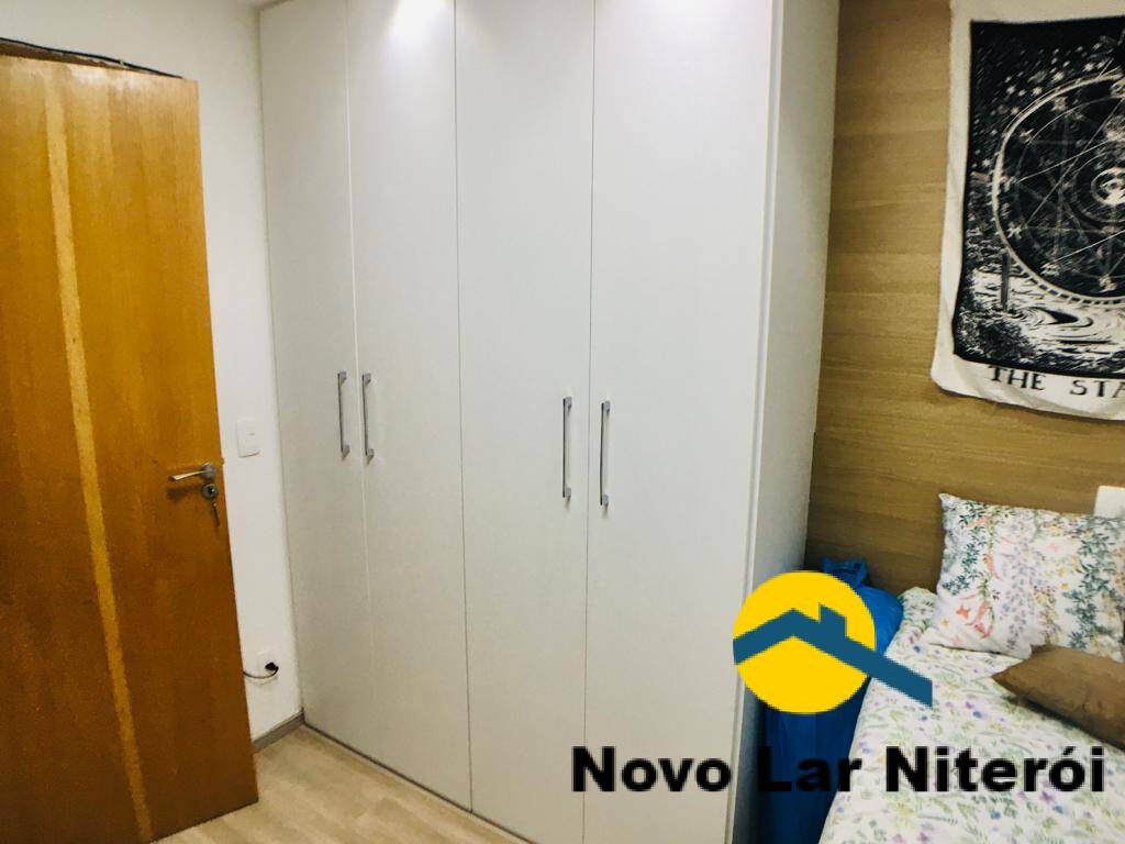 Apartamento à venda com 2 quartos, 70m² - Foto 11