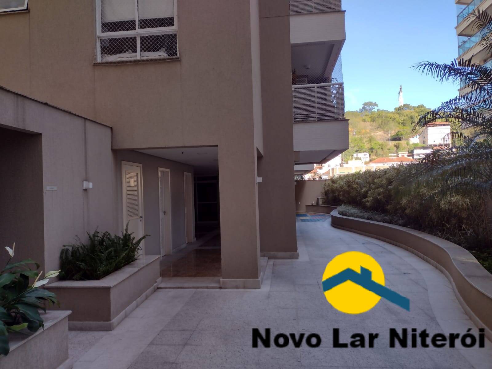 Apartamento à venda com 2 quartos, 70m² - Foto 21