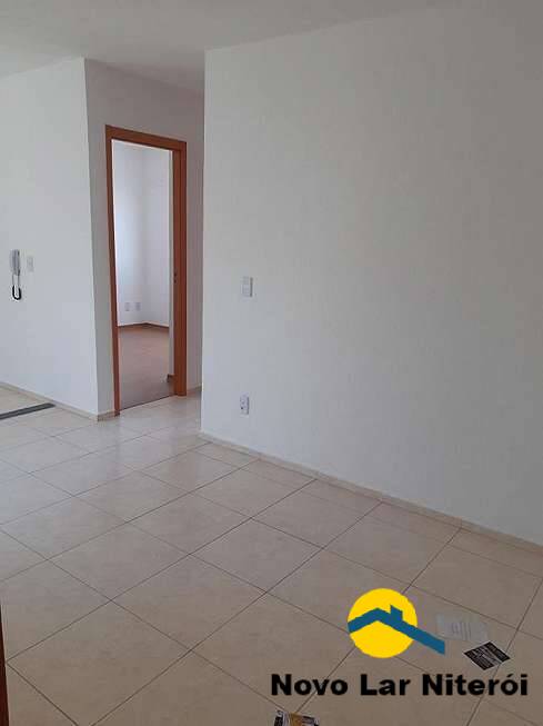 Apartamento à venda com 2 quartos, 45m² - Foto 3