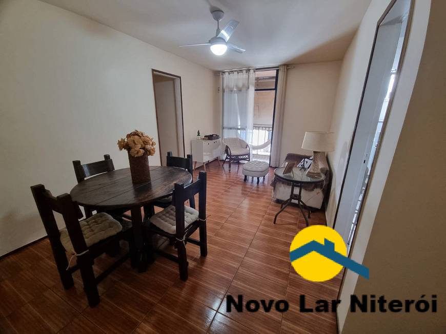 Apartamento à venda com 2 quartos, 90m² - Foto 1