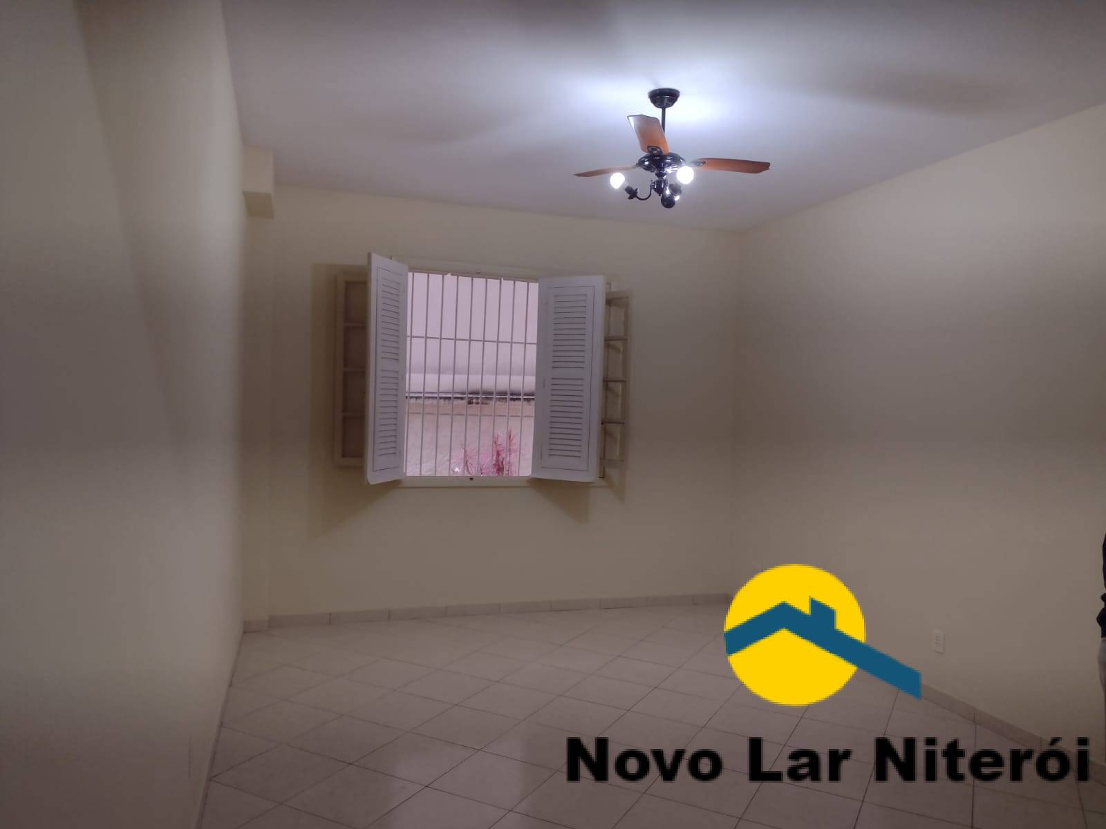 Apartamento à venda com 3 quartos, 110m² - Foto 3