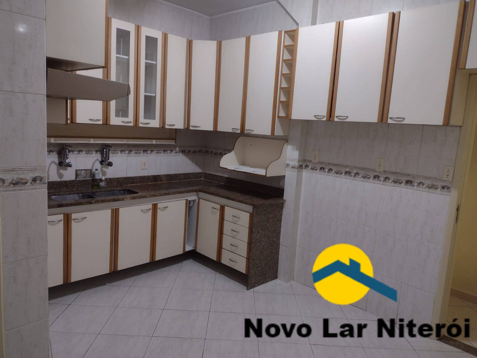 Apartamento à venda com 3 quartos, 110m² - Foto 15