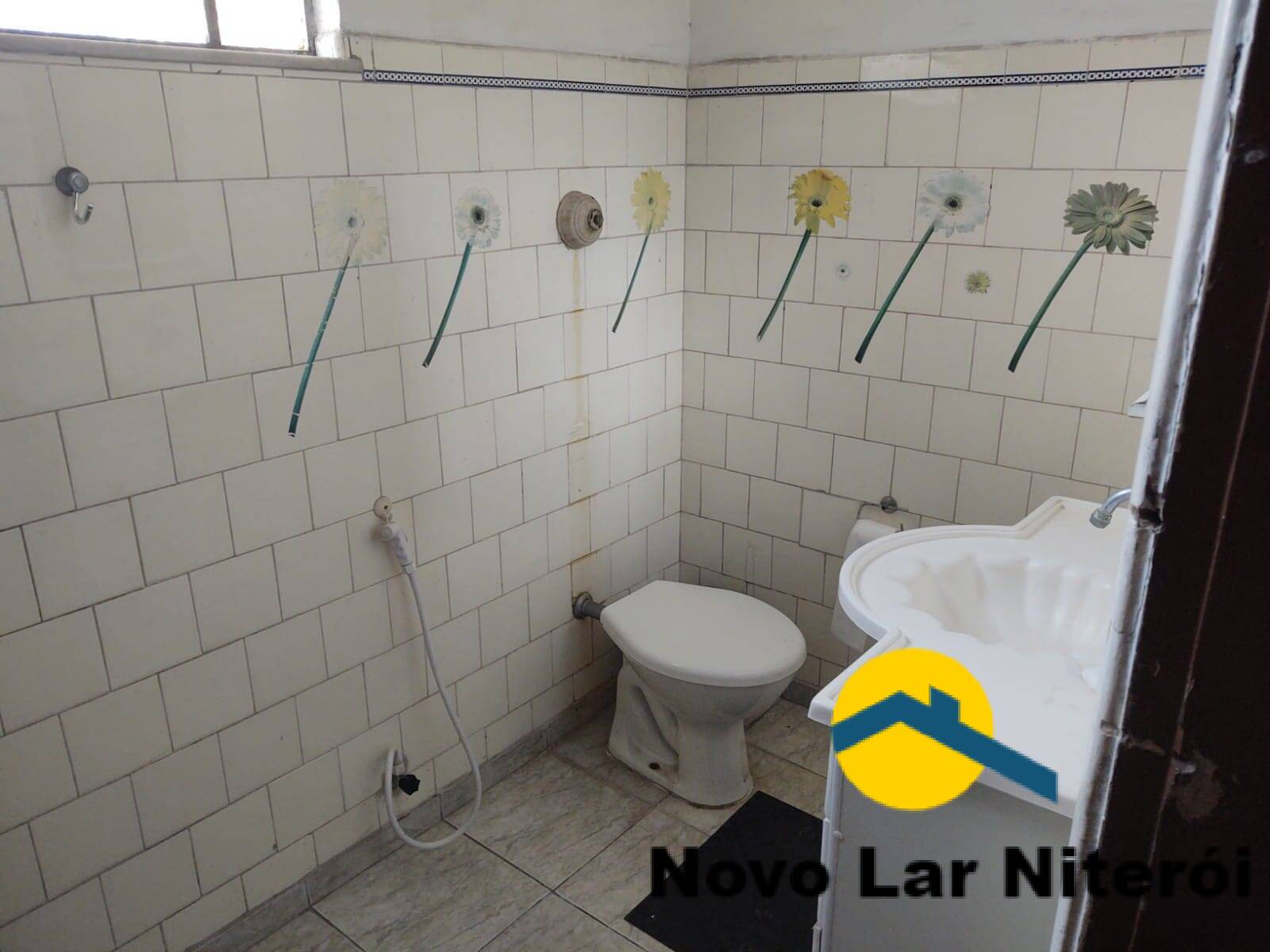 Apartamento à venda com 2 quartos, 60m² - Foto 18