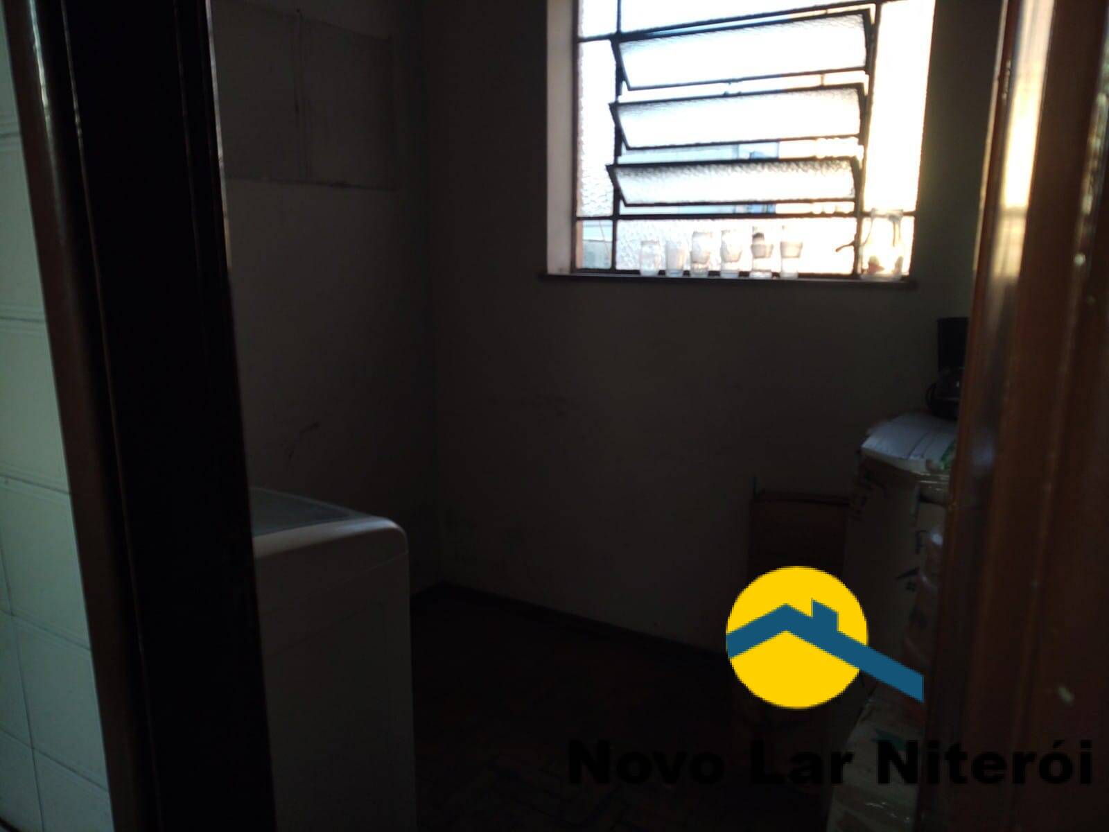 Apartamento à venda com 2 quartos, 60m² - Foto 25