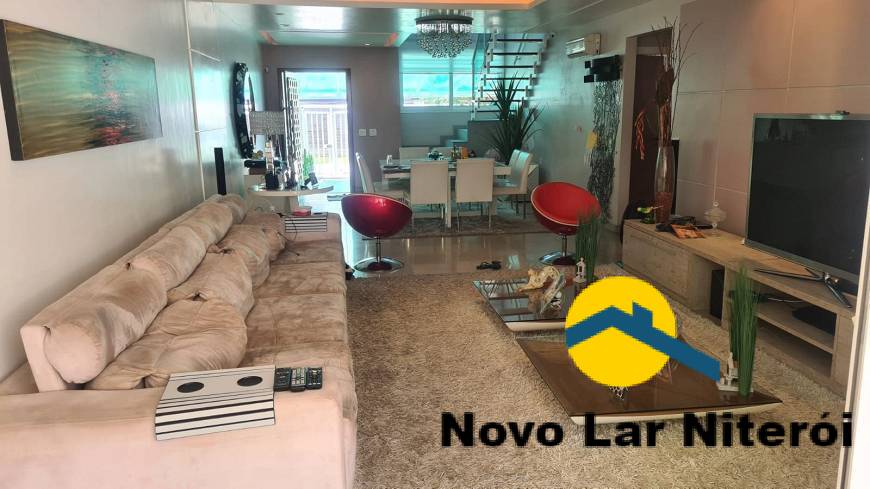 Casa à venda com 3 quartos, 242m² - Foto 3