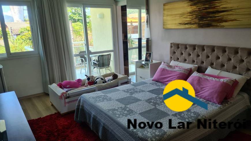 Casa à venda com 3 quartos, 242m² - Foto 14