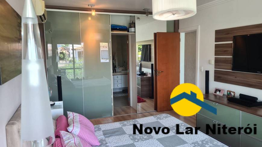 Casa à venda com 3 quartos, 242m² - Foto 15