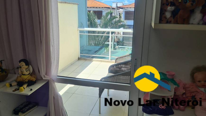 Casa à venda com 3 quartos, 242m² - Foto 31