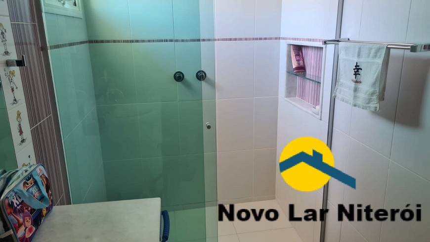 Casa à venda com 3 quartos, 242m² - Foto 36