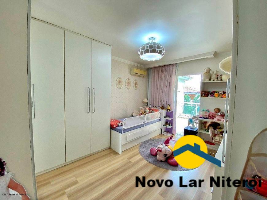 Casa à venda com 3 quartos, 242m² - Foto 29