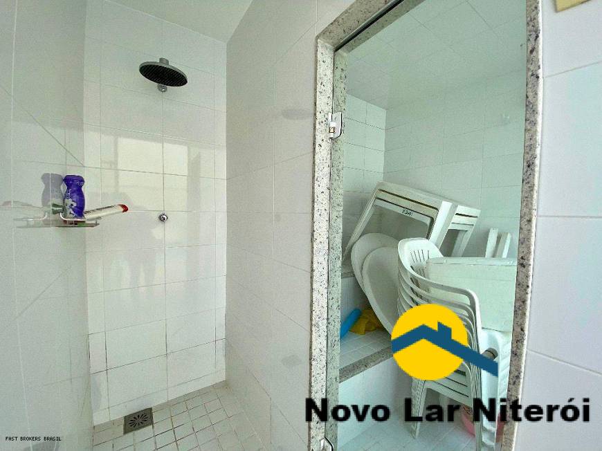 Casa à venda com 3 quartos, 242m² - Foto 40