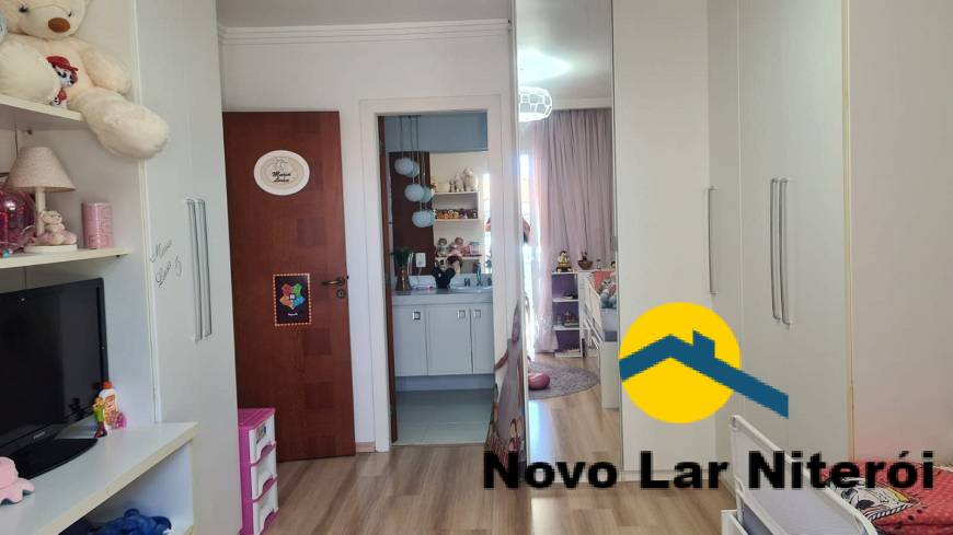 Casa à venda com 3 quartos, 242m² - Foto 33