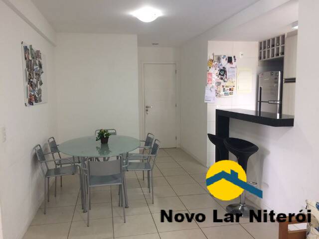 Apartamento à venda com 2 quartos, 75m² - Foto 6