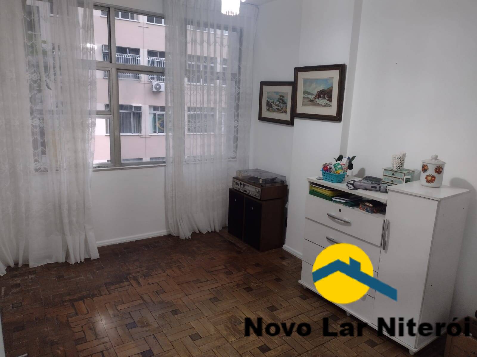 Apartamento à venda com 4 quartos, 140m² - Foto 6