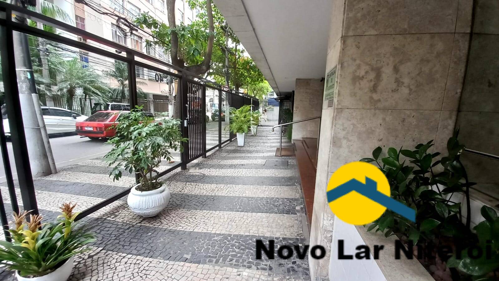 Apartamento à venda com 4 quartos, 140m² - Foto 35