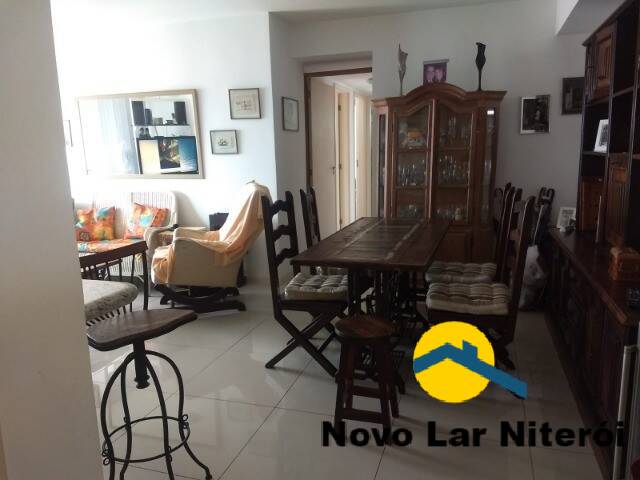 Apartamento à venda com 3 quartos, 106m² - Foto 1