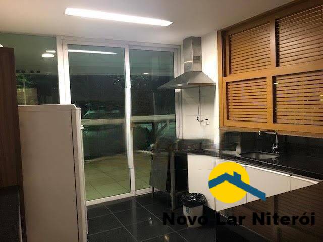 Apartamento à venda com 4 quartos, 226m² - Foto 30