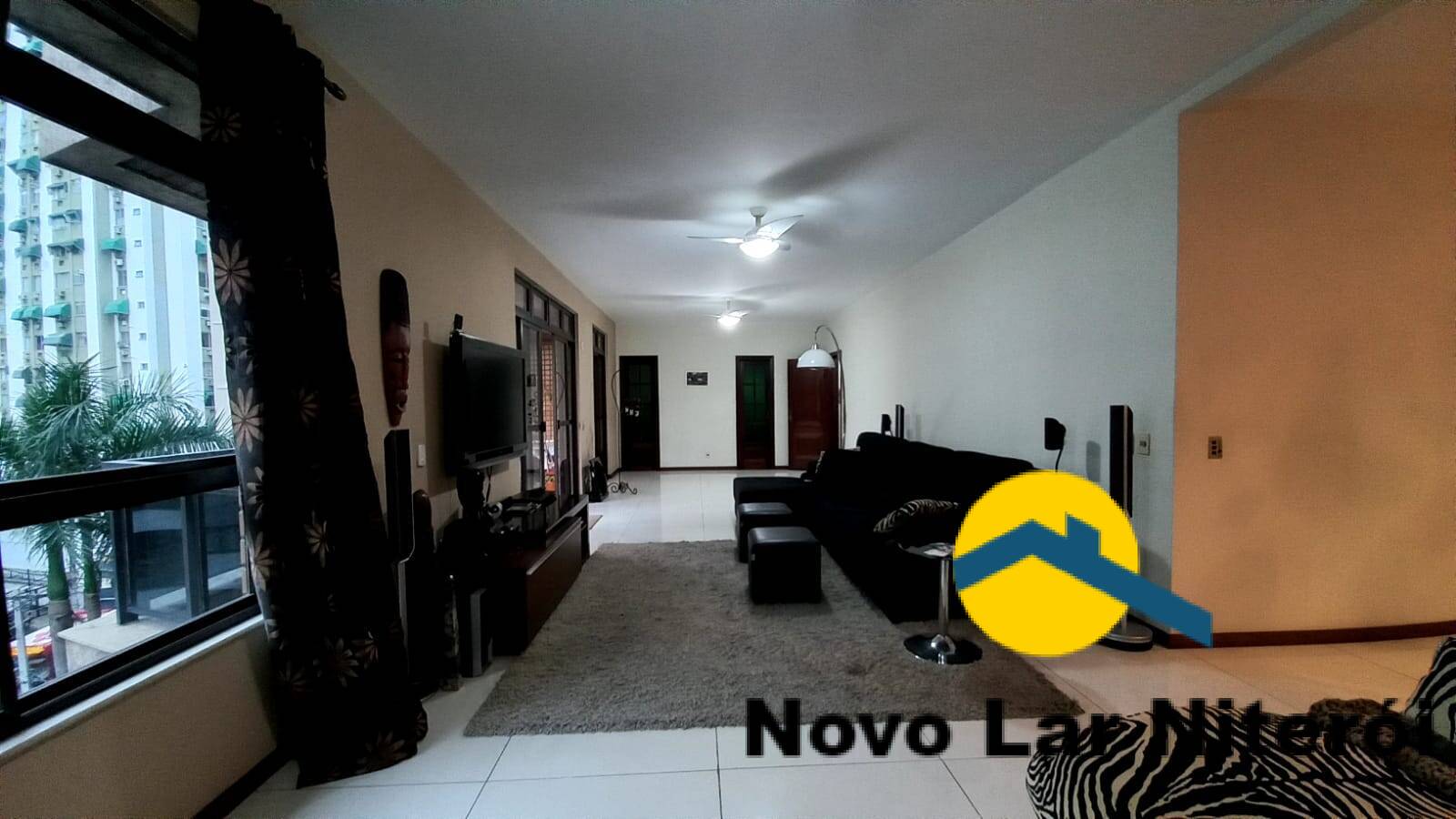 Apartamento à venda com 4 quartos, 245m² - Foto 19