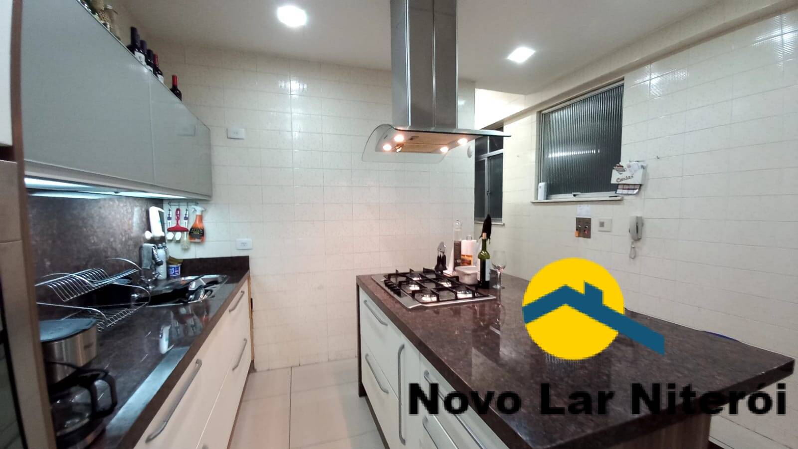 Apartamento à venda com 4 quartos, 245m² - Foto 27