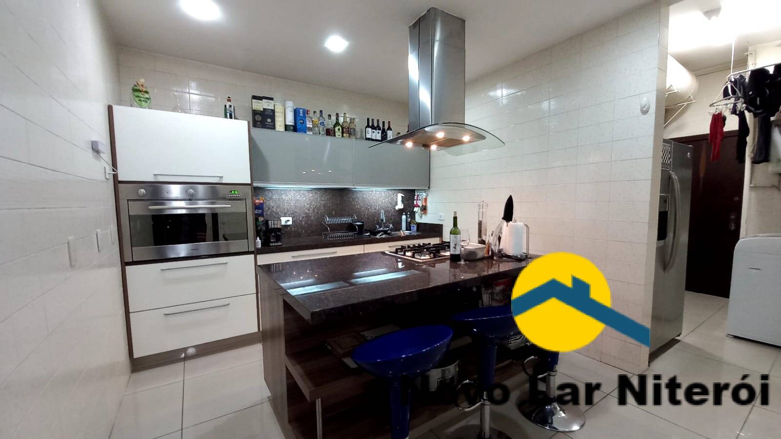 Apartamento à venda com 4 quartos, 245m² - Foto 28