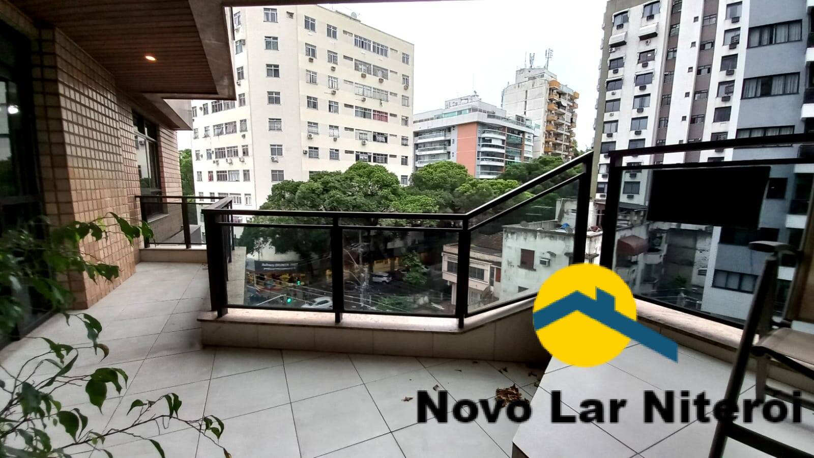 Apartamento à venda com 4 quartos, 245m² - Foto 6