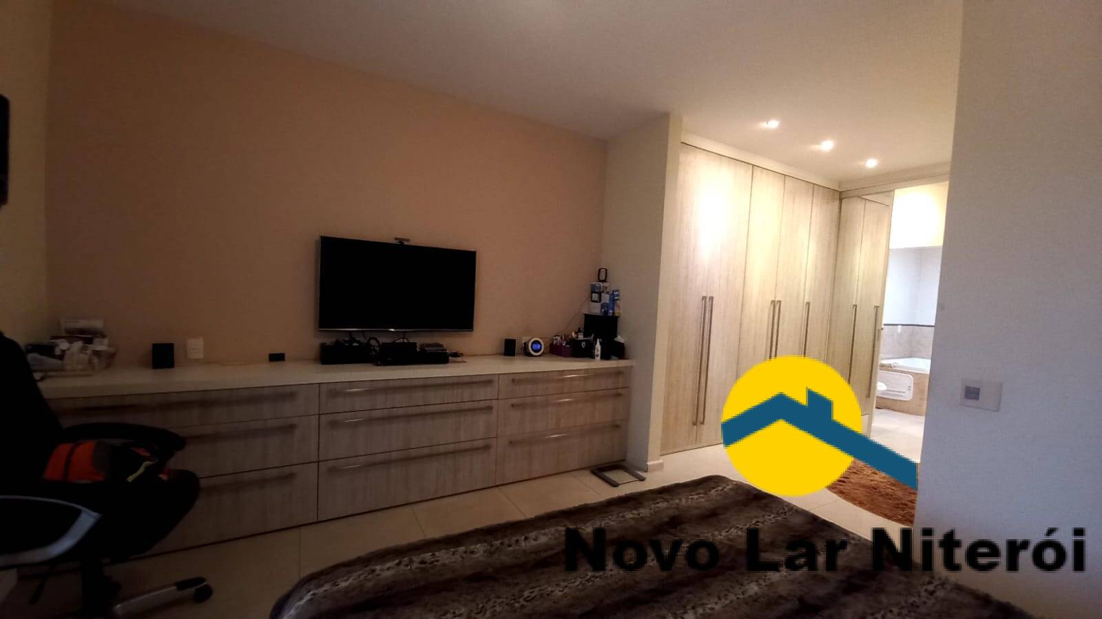 Apartamento à venda com 4 quartos, 245m² - Foto 39