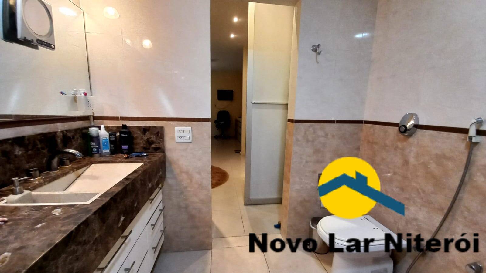 Apartamento à venda com 4 quartos, 245m² - Foto 50