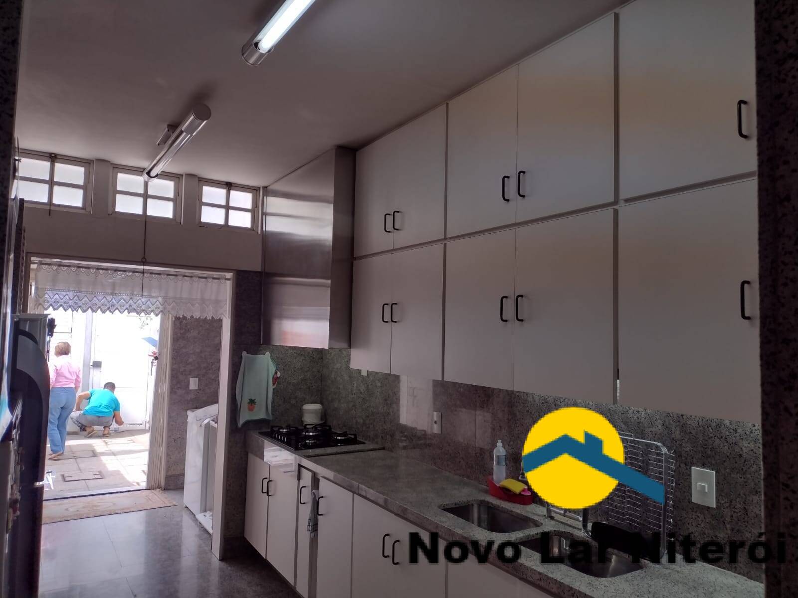 Casa à venda com 5 quartos, 441m² - Foto 37