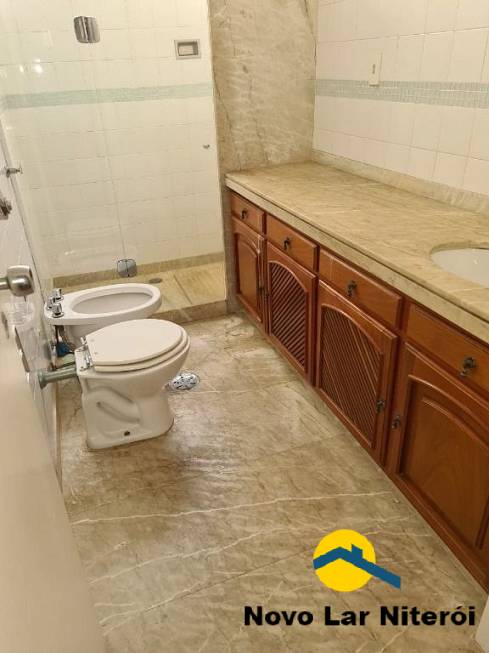 Apartamento à venda com 4 quartos, 250m² - Foto 13