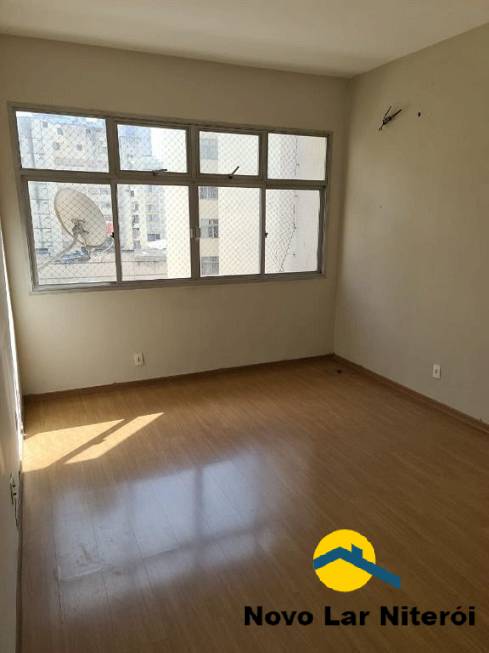 Apartamento à venda com 4 quartos, 250m² - Foto 6