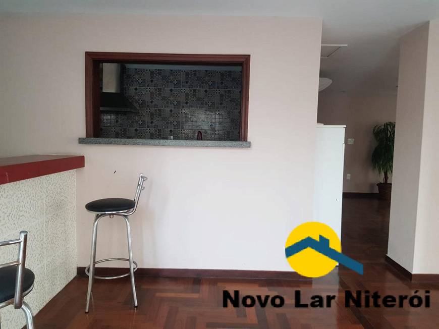 Apartamento à venda com 4 quartos, 250m² - Foto 32