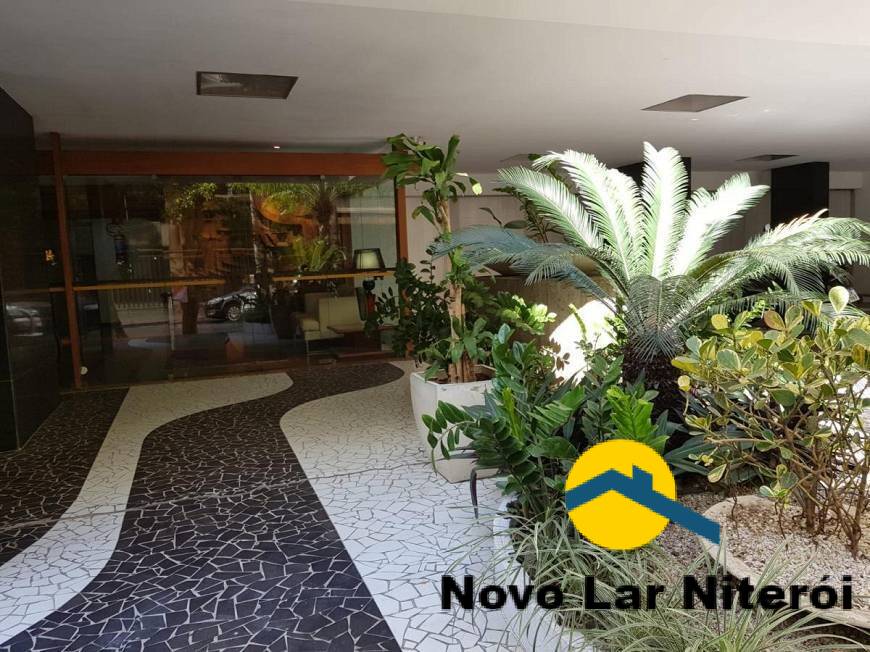 Apartamento à venda com 4 quartos, 250m² - Foto 35