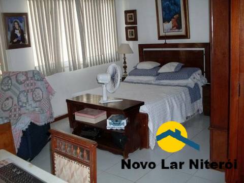 Casa à venda com 3 quartos, 240m² - Foto 20