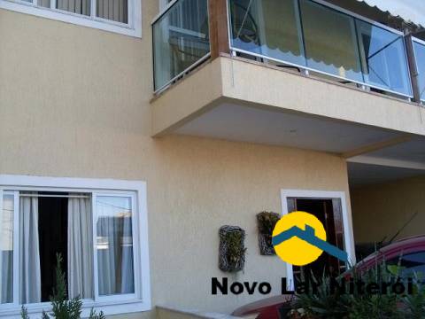 Casa à venda com 3 quartos, 240m² - Foto 42