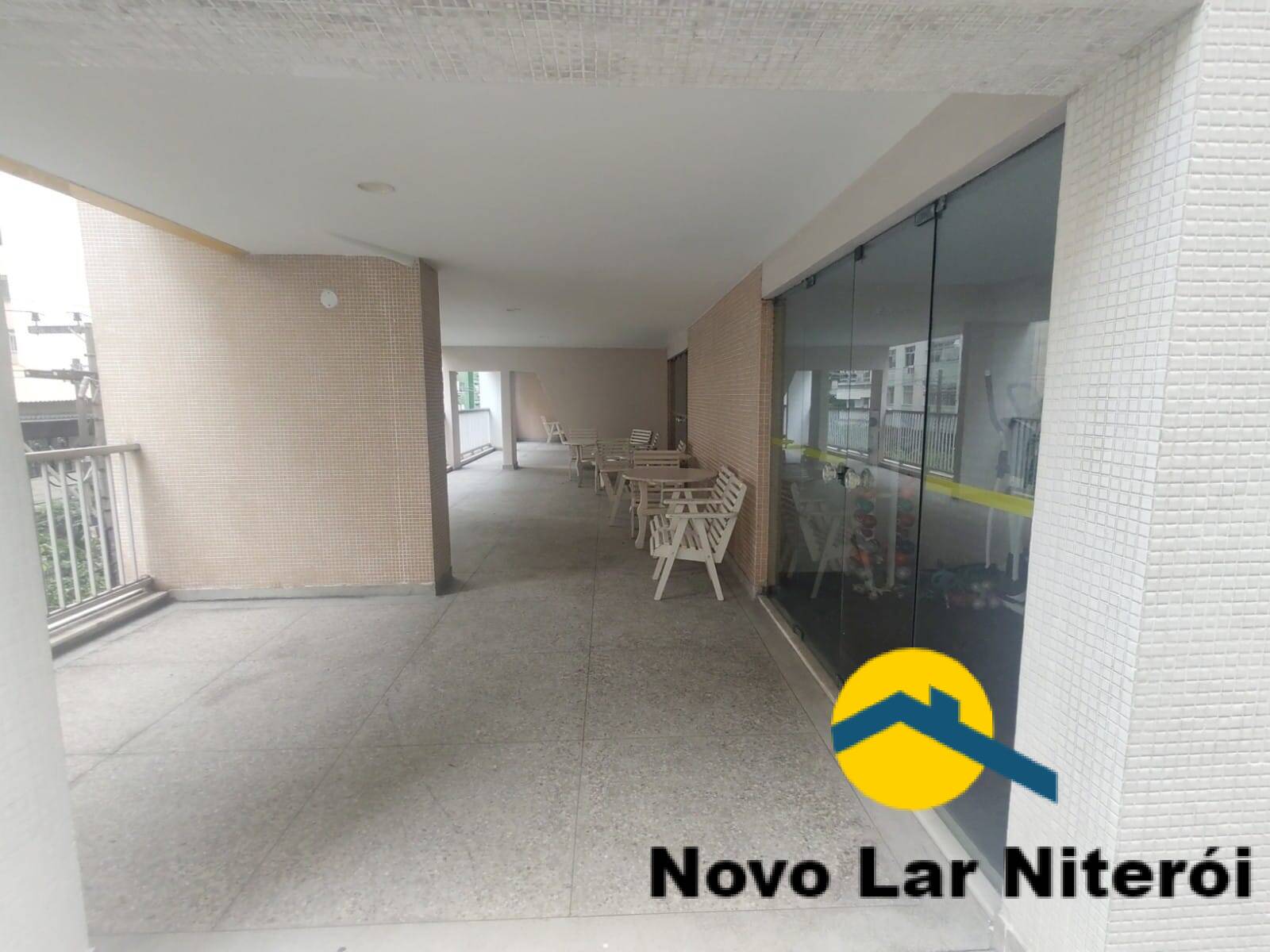 Apartamento à venda com 4 quartos, 250m² - Foto 42