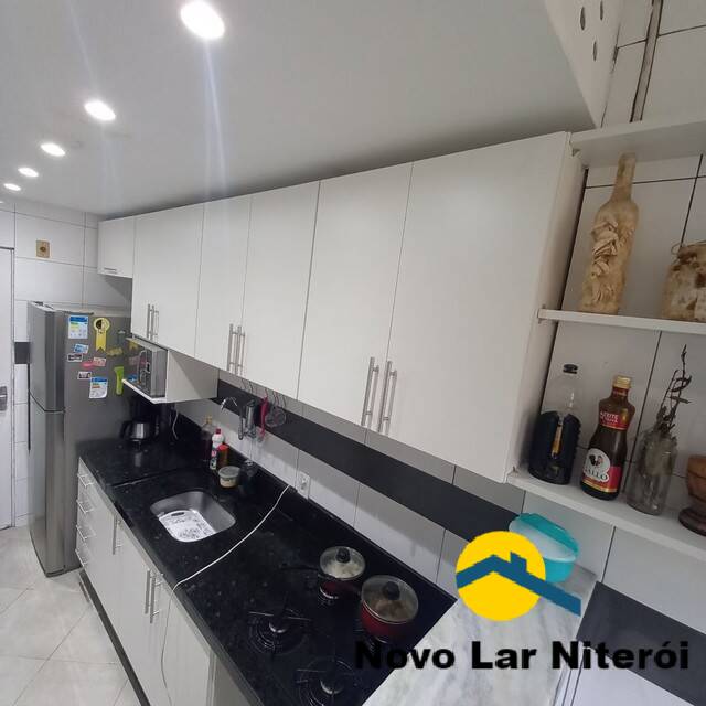 Apartamento à venda com 2 quartos, 80m² - Foto 11