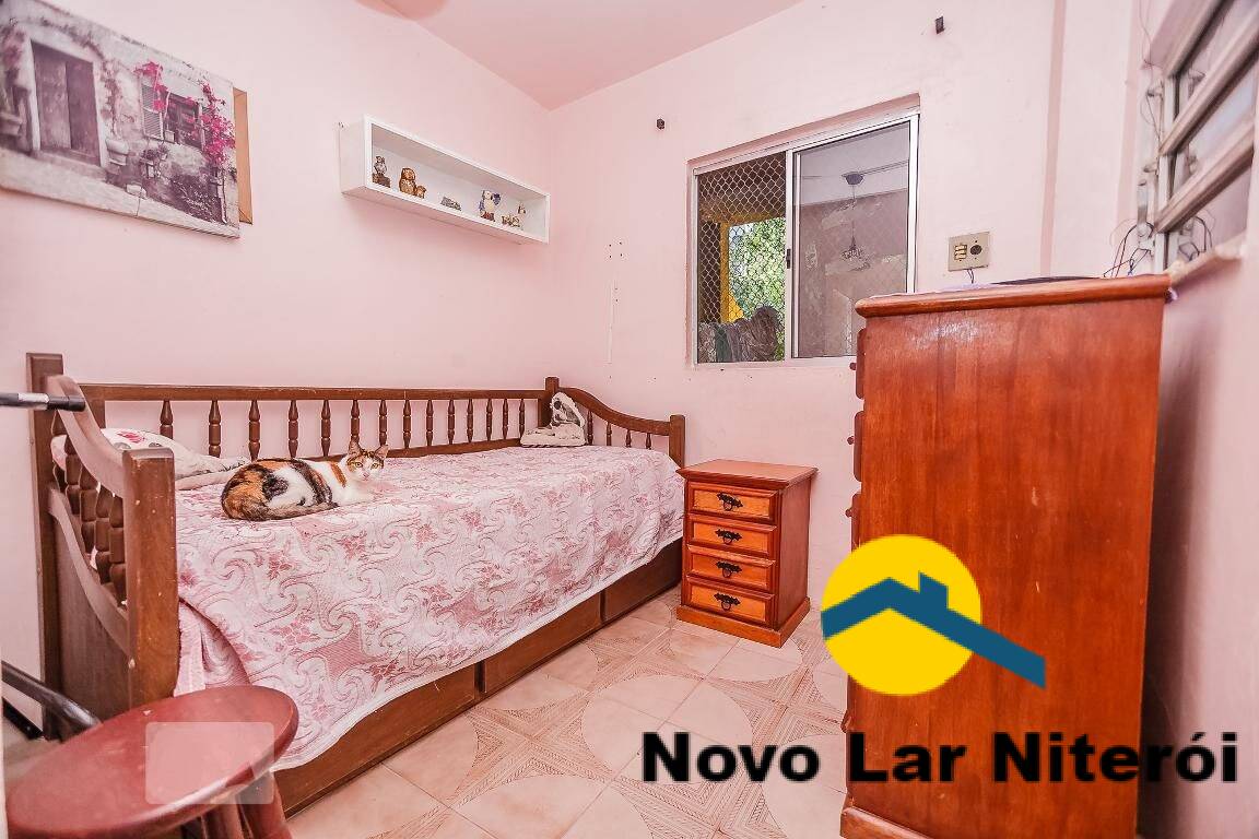 Casa à venda com 3 quartos, 450m² - Foto 9