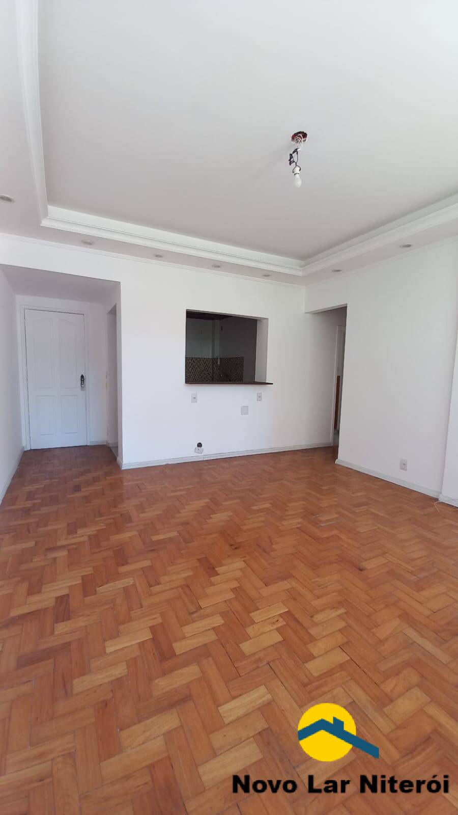 Apartamento à venda com 2 quartos, 70m² - Foto 11