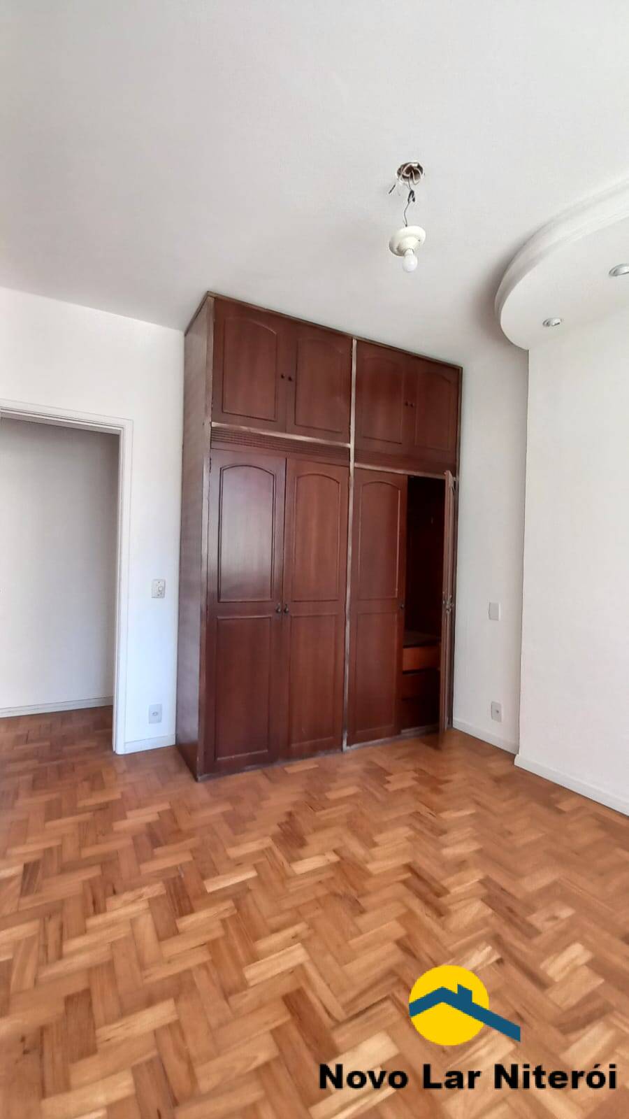 Apartamento à venda com 2 quartos, 70m² - Foto 24