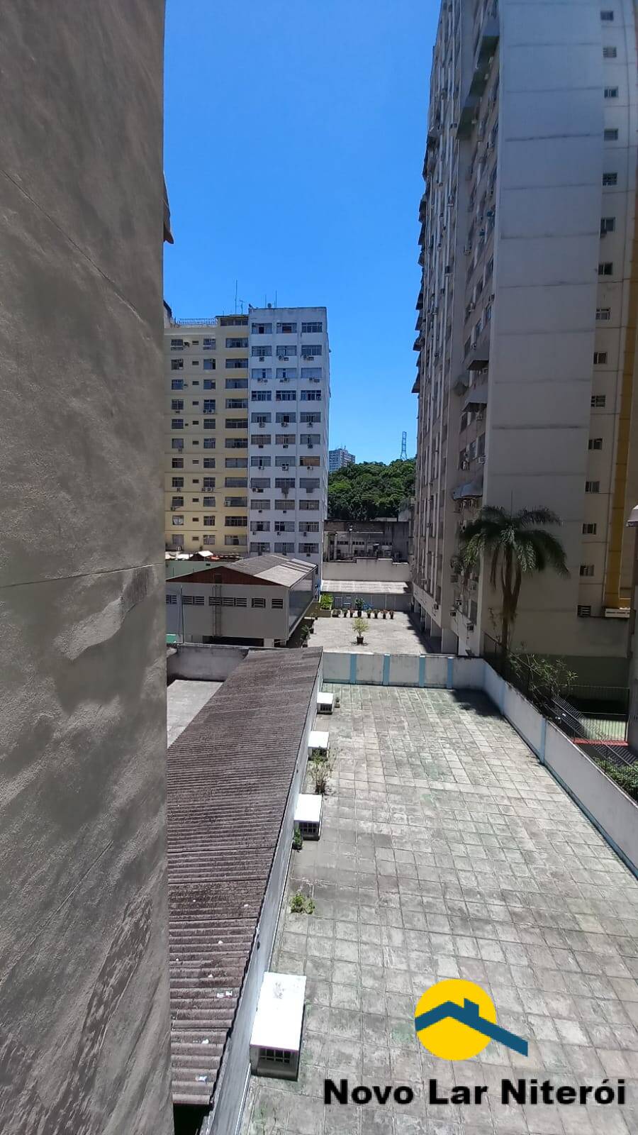 Apartamento à venda com 2 quartos, 70m² - Foto 21