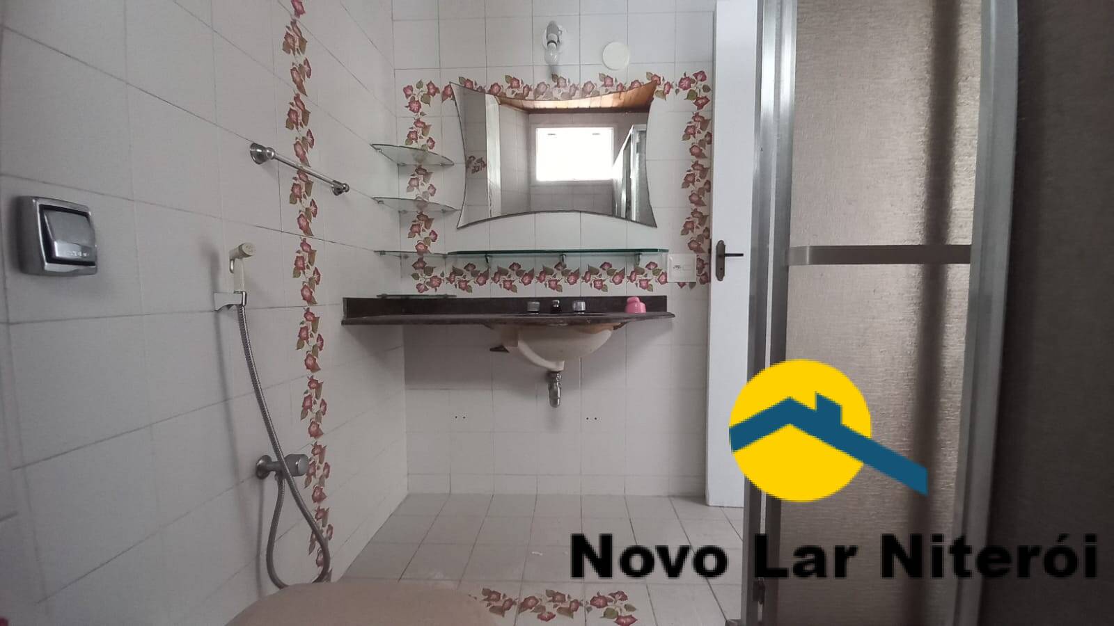 Apartamento à venda com 2 quartos, 70m² - Foto 27