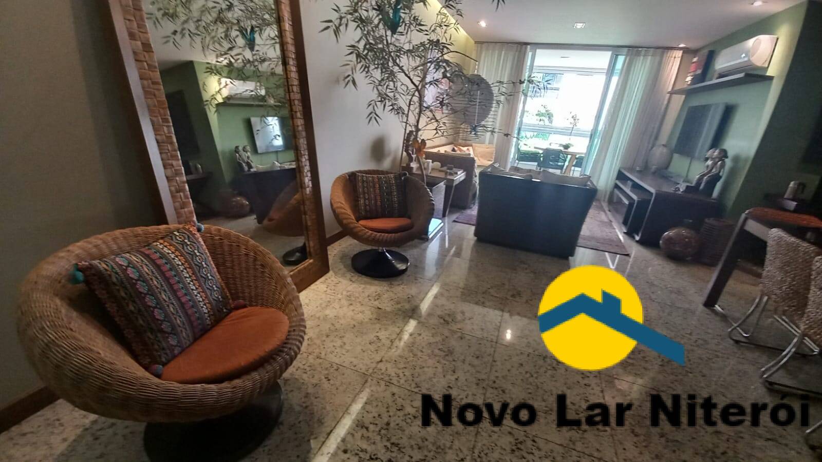 Apartamento à venda com 4 quartos, 147m² - Foto 1