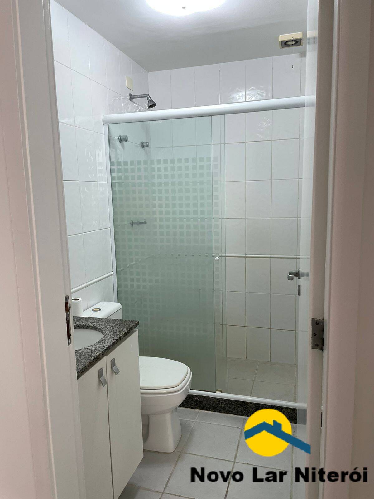 Apartamento à venda com 2 quartos, 80m² - Foto 25